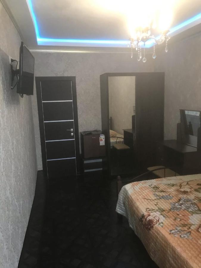 Nina Mini Hotel Gagra Ngoại thất bức ảnh